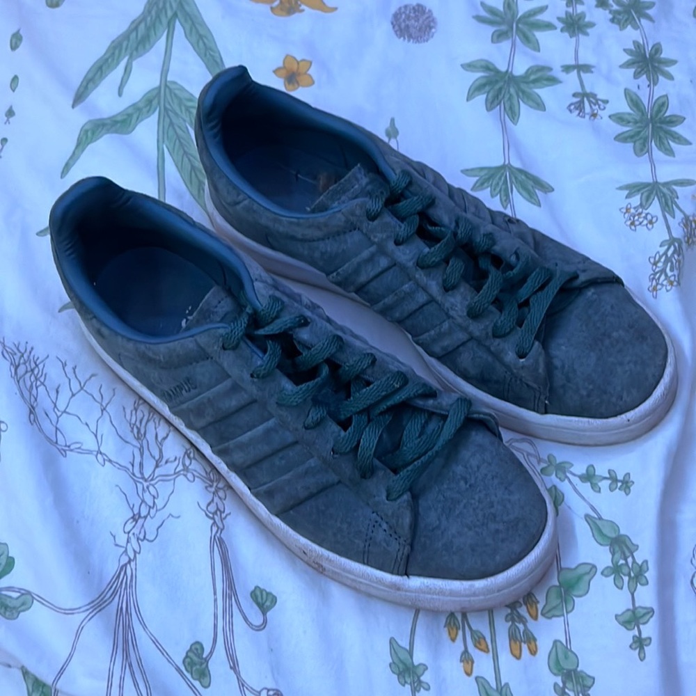 Grey Velvet Adidas Campus Size 5.5